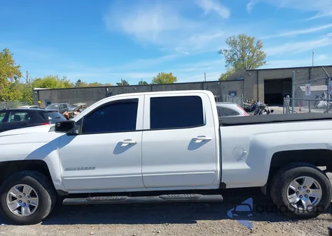 2016 Chevrolet Silverado 1500 1Lt/2Lt from USA, damaged, VIN 3GCUKREC0GG192545